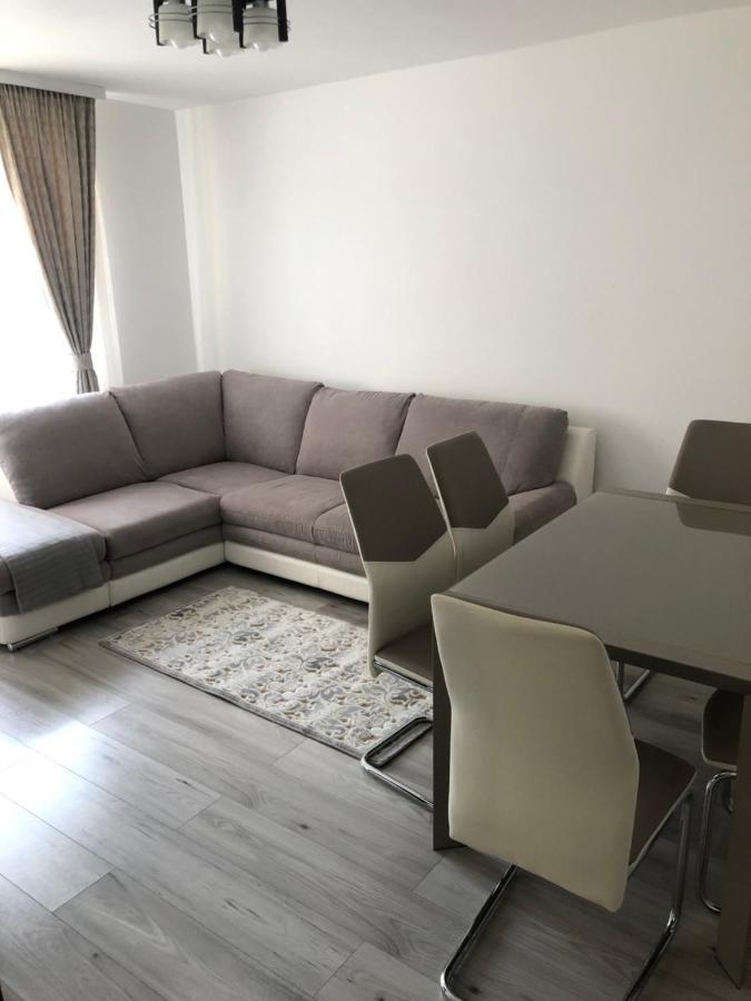 Skepsis Apartament Apartman Gyulafehérvár Kültér fotó