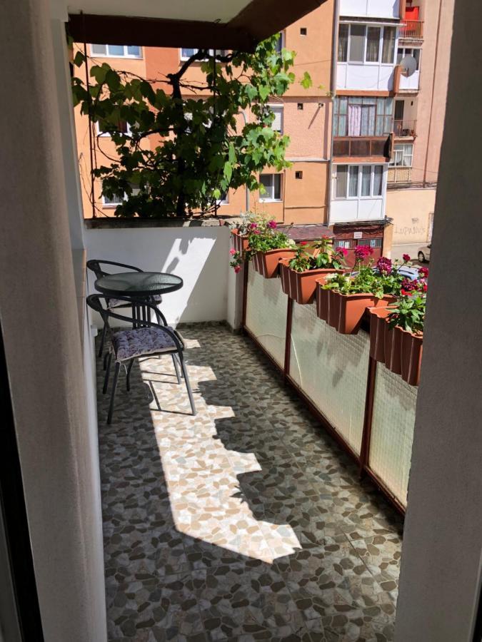 Skepsis Apartament Apartman Gyulafehérvár Kültér fotó